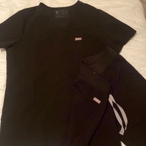 FIGS BLACK scrubs pair for sale